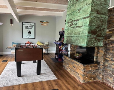 3012 Grand View Avenue - Photo Thumbnail 1