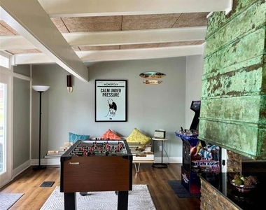 3012 Grand View Avenue - Photo Thumbnail 18