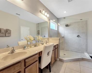4348 Acorn Court - Photo Thumbnail 13