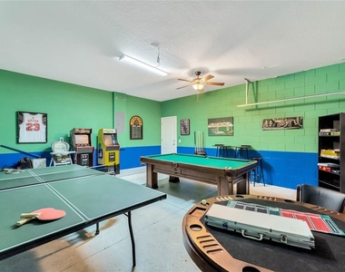 4348 Acorn Court - Photo Thumbnail 5