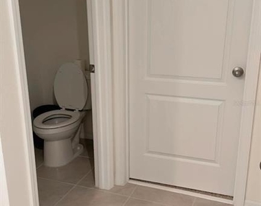 975 Brooklet Drive - Photo Thumbnail 4