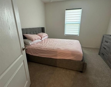 975 Brooklet Drive - Photo Thumbnail 16