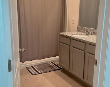 975 Brooklet Drive - Photo Thumbnail 5
