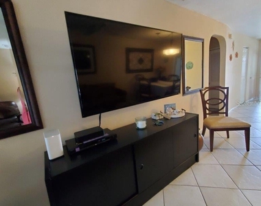 3233 Wood Thrush Drive - Photo Thumbnail 18