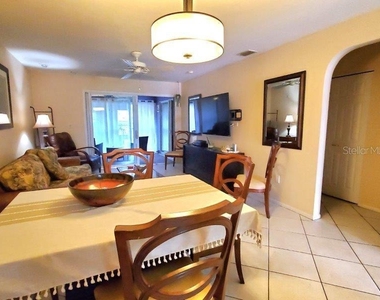 3233 Wood Thrush Drive - Photo Thumbnail 7