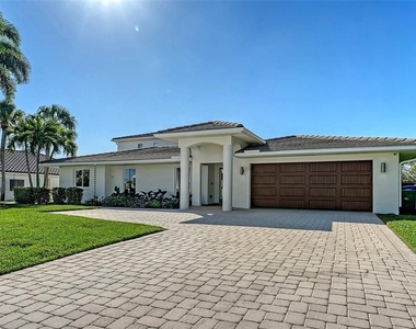 690 Old Compass Road - Photo Thumbnail 2