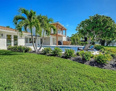 690 Old Compass Road - Photo Thumbnail 60