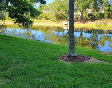 5168 Northridge Road - Photo Thumbnail 16