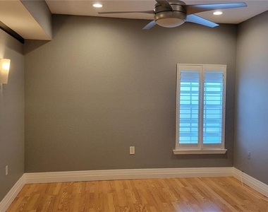 5168 Northridge Road - Photo Thumbnail 8