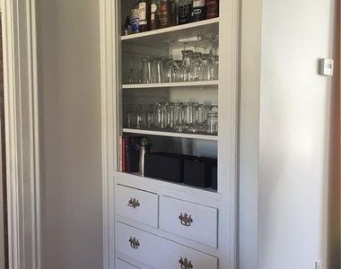 209 Willard Street - Photo Thumbnail 6