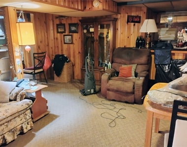 227 Parklane Dr - Photo Thumbnail 12