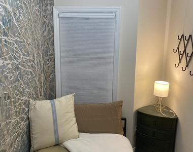 408 Park Place Avenue - Photo Thumbnail 10
