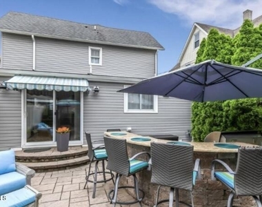 408 Park Place Avenue - Photo Thumbnail 25