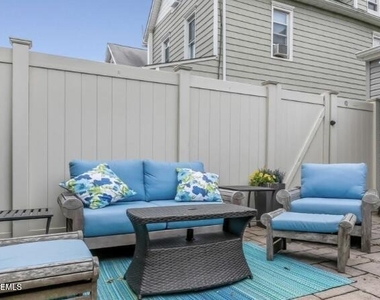 408 Park Place Avenue - Photo Thumbnail 29