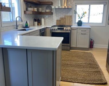 408 Park Place Avenue - Photo Thumbnail 17