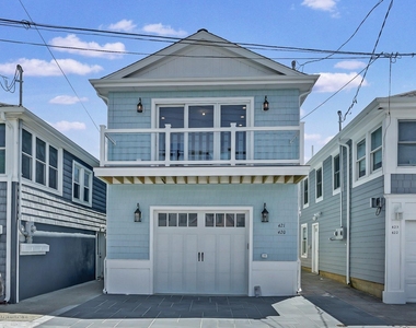 420 1st Avenue - Photo Thumbnail 1