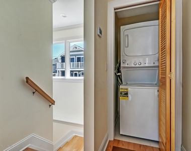 420 1st Avenue - Photo Thumbnail 8