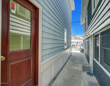420 1st Avenue - Photo Thumbnail 12