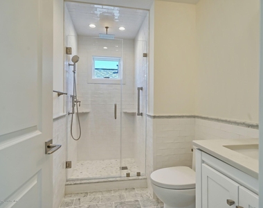 420 1st Avenue - Photo Thumbnail 7