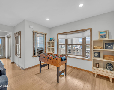 15 E Tuna Way - Photo Thumbnail 4