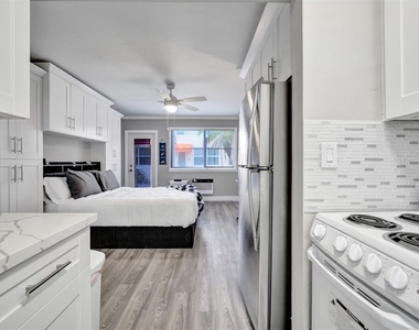 329 Connecticut Street - Photo Thumbnail 9