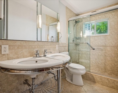 5400 N Ocean Boulevard - Photo Thumbnail 11