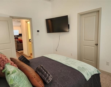 4704 Haltom Road - Photo Thumbnail 14