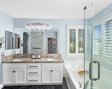 13668 Kingsbridge - Photo Thumbnail 22