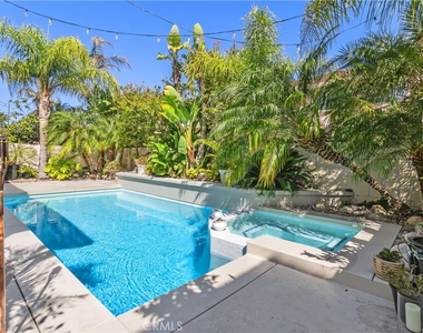 13668 Kingsbridge - Photo Thumbnail 28
