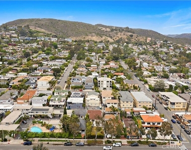 432 N Coast - Photo Thumbnail 16