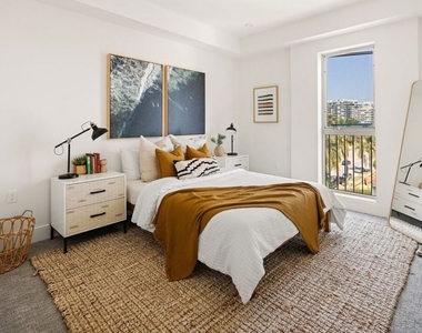 2600 S Sepulveda Boulevard - Photo Thumbnail 9