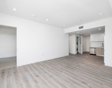 2600 S Sepulveda Boulevard - Photo Thumbnail 29