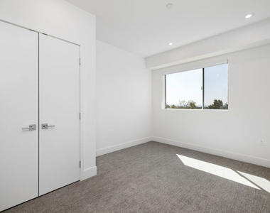 2600 S Sepulveda Boulevard - Photo Thumbnail 23