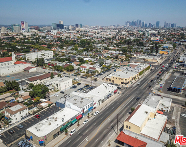 4015 W Olympic Boulevard - Photo Thumbnail 13