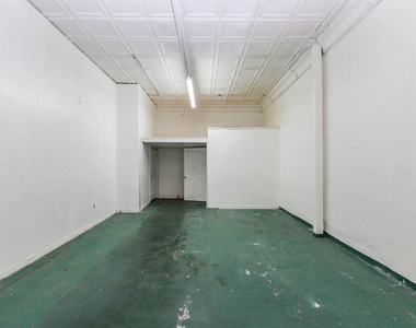 4015 W Olympic Boulevard - Photo Thumbnail 11