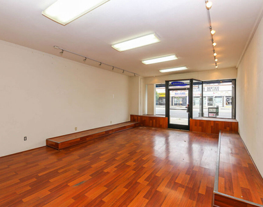 4015 W Olympic Boulevard - Photo Thumbnail 3