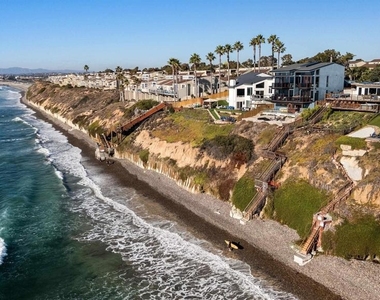 1680 N Neptune Ave - Photo Thumbnail 48