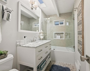 1680 N Neptune Ave - Photo Thumbnail 31