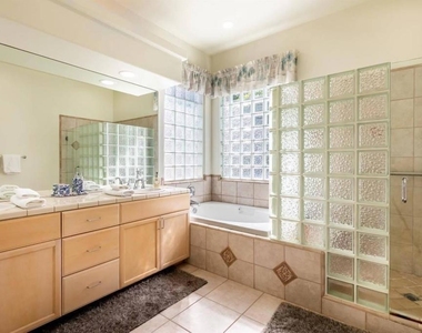 40741 Avenida Solana - Photo Thumbnail 12