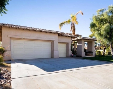 40741 Avenida Solana - Photo Thumbnail 2