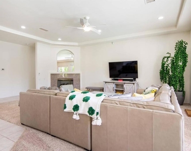 40741 Avenida Solana - Photo Thumbnail 3