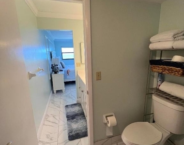 7420 S Ocean Drive - Photo Thumbnail 21