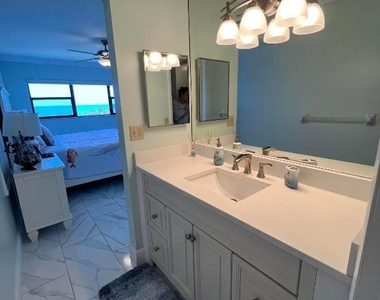 7420 S Ocean Drive - Photo Thumbnail 15