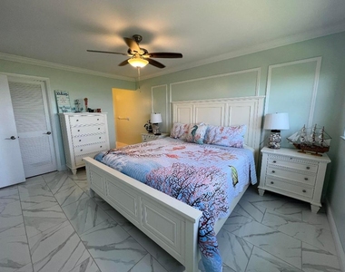 7420 S Ocean Drive - Photo Thumbnail 12