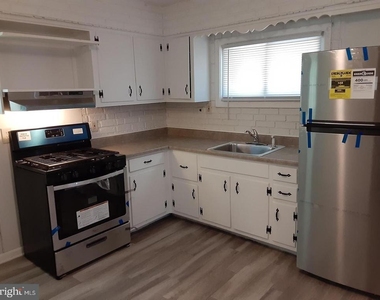 209 Baldwin Road - Photo Thumbnail 3