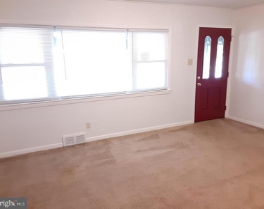 209 Baldwin Road - Photo Thumbnail 5