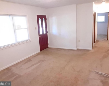 209 Baldwin Road - Photo Thumbnail 6