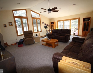112 N Harvard Road - Photo Thumbnail 3