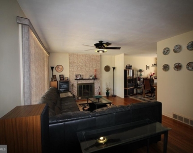 112 N Harvard Road - Photo Thumbnail 8