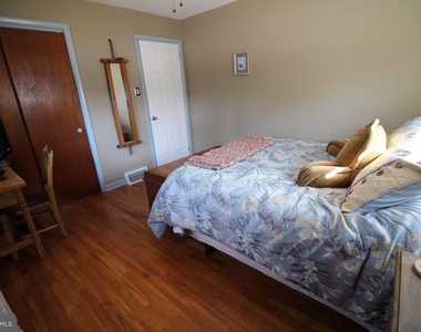 112 N Harvard Road - Photo Thumbnail 15